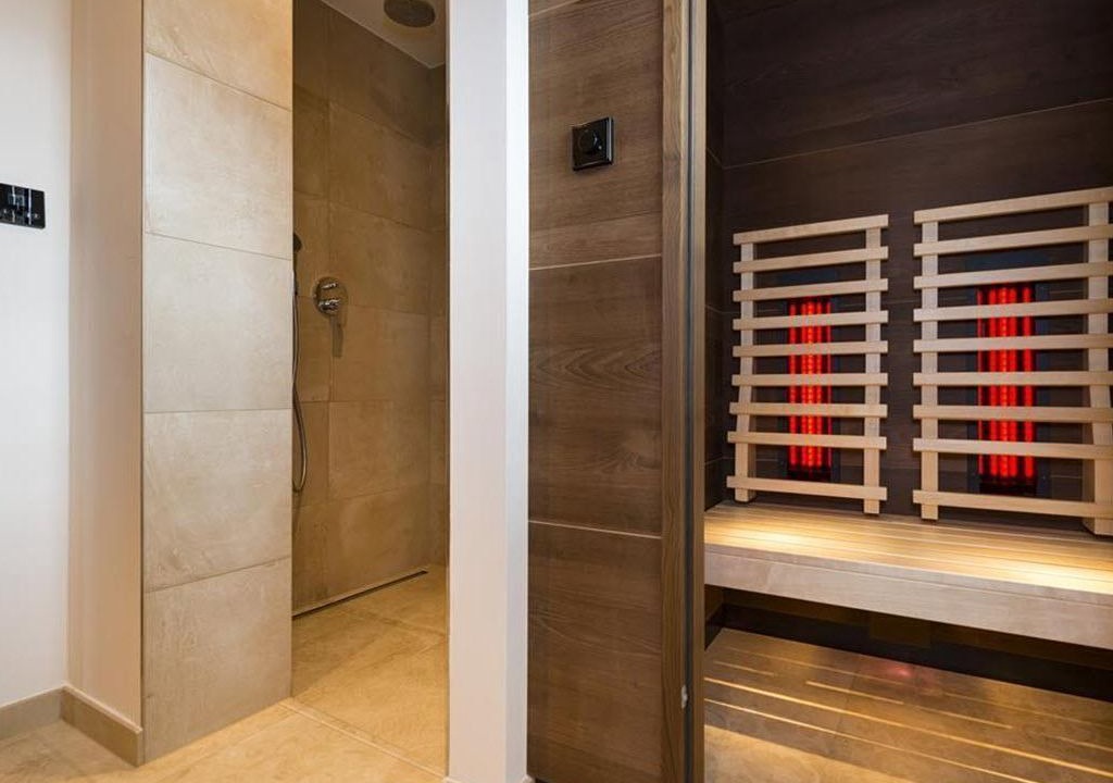 Photo of Bathroom in Seefeld Pedestrian Zone