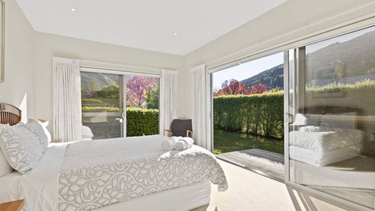 Photo of Bedroom in Arthur's Point
