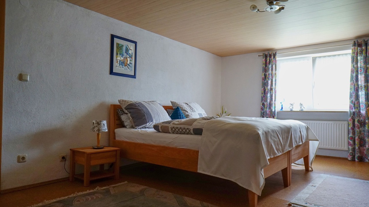 Photo of Bedroom in Lalling
