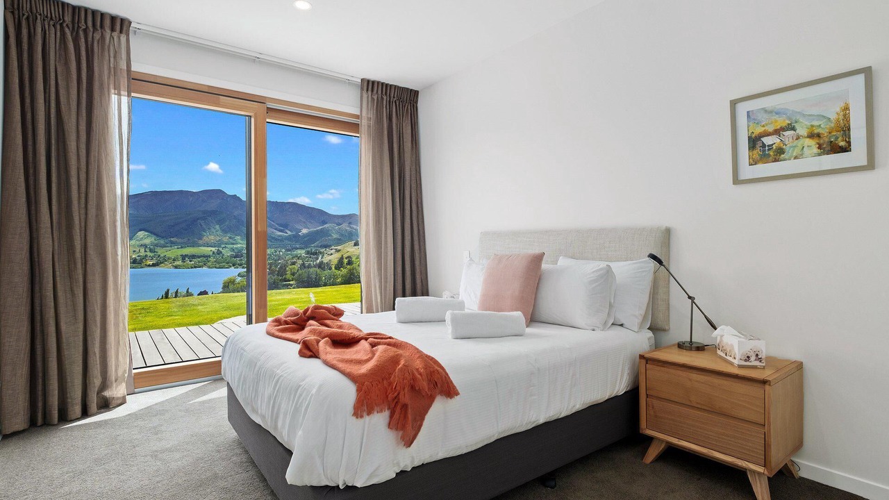 Photo of Bedroom in Lake Hayes