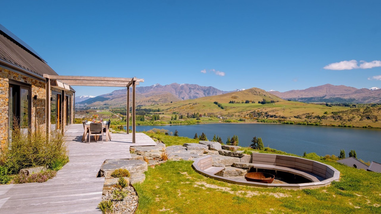 Photo of Patio Balcony in Lake Hayes