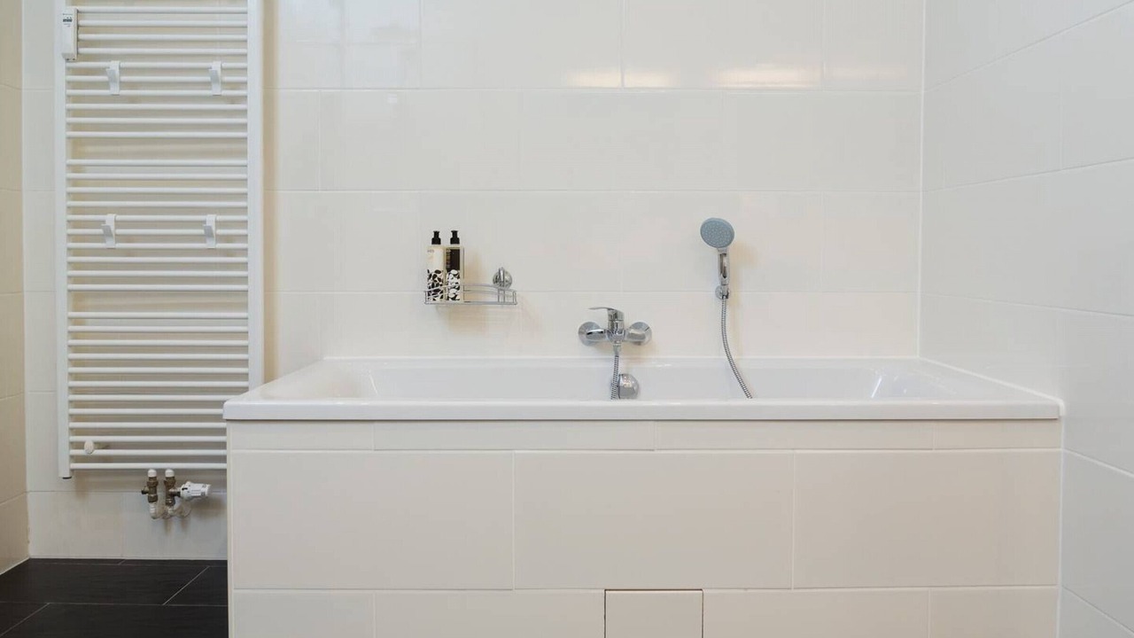 Photo of Bathroom in Moabit