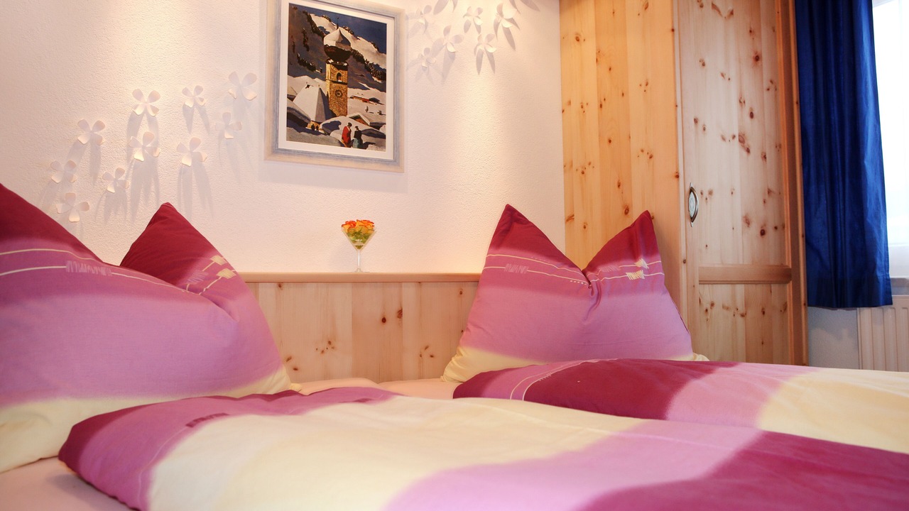 Photo of Bedroom in Tux