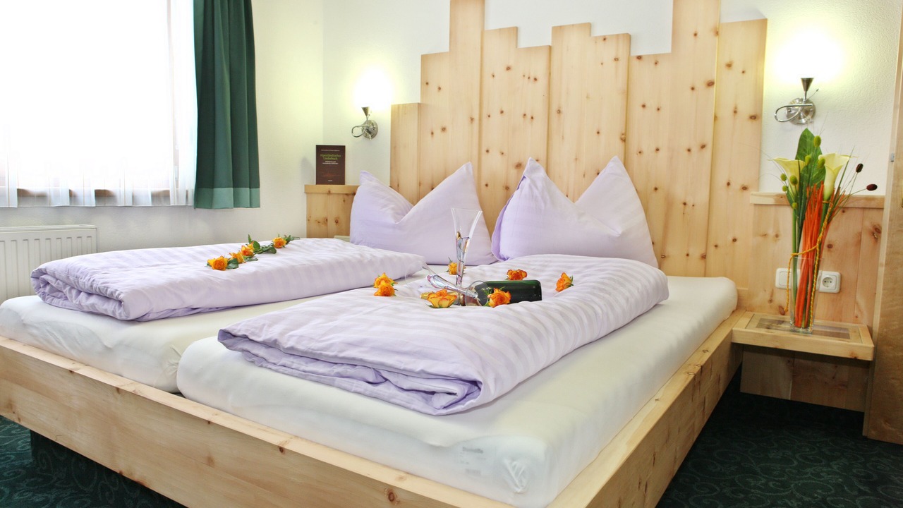 Photo of Bedroom in Tux
