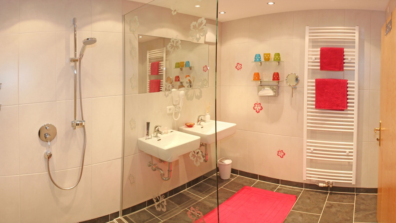 Photo of Bathroom in Tux