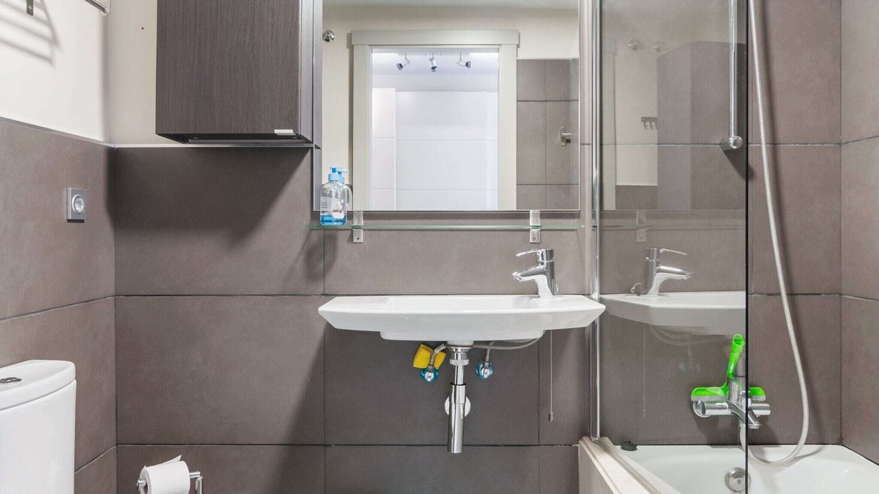 Photo of Bathroom in Vera