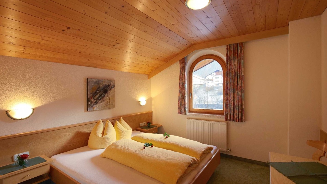 Photo of Bedroom in Pfunds