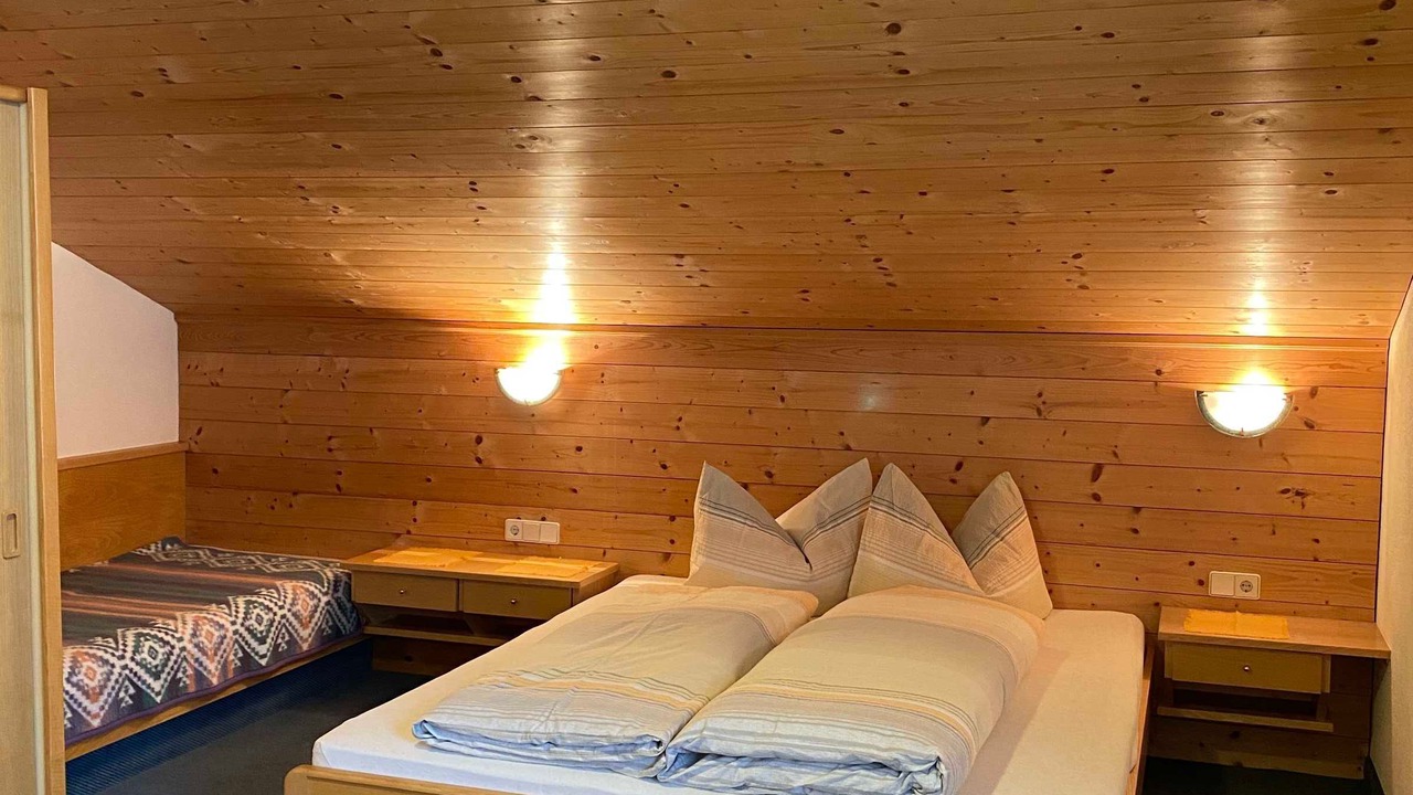 Photo of Bedroom in Pfunds