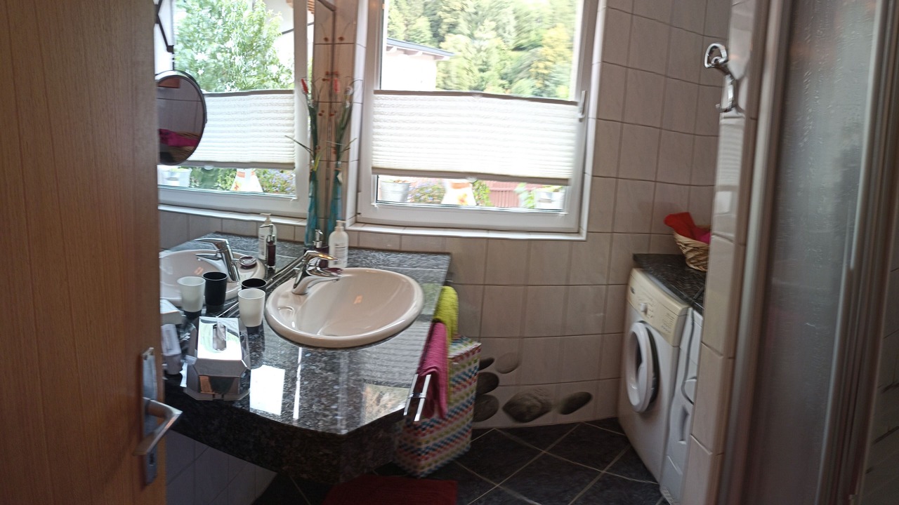 Photo of Bathroom in Toesens