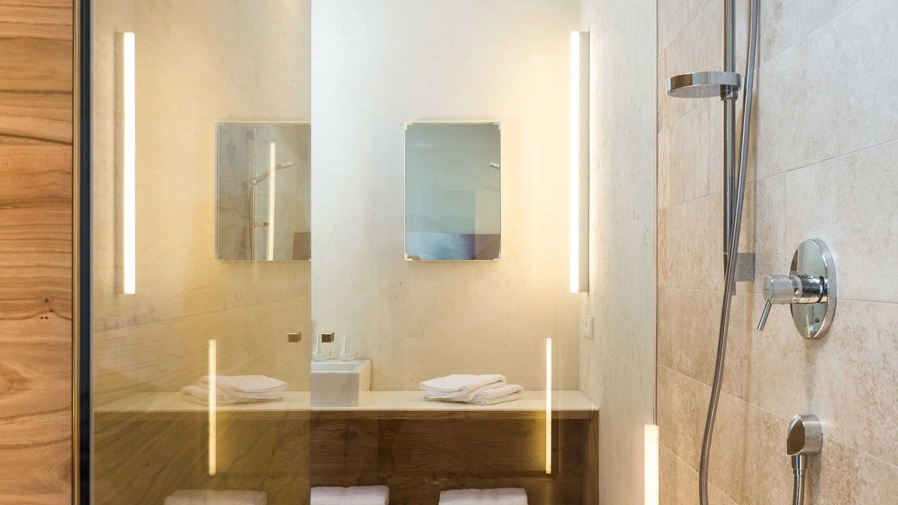 Photo of Bathroom in Pfunds