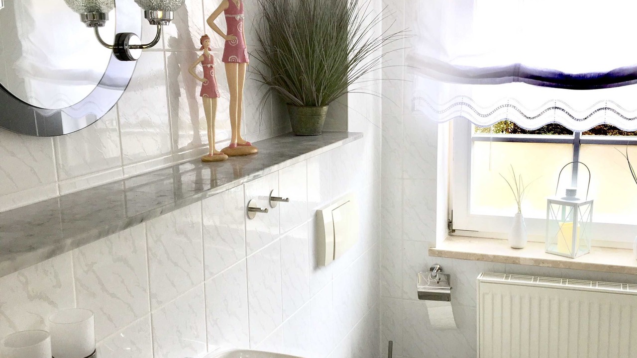 Photo of Bathroom in Gross Zicker