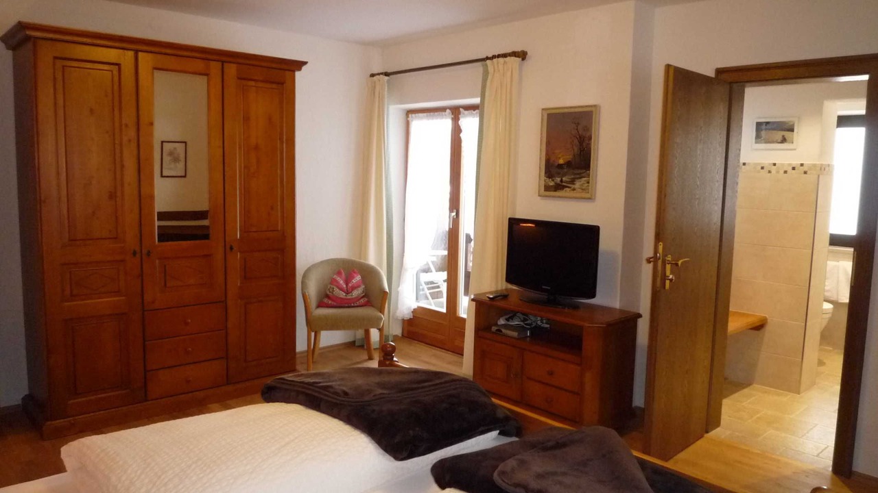 Photo of Bedroom in Bad Wiessee