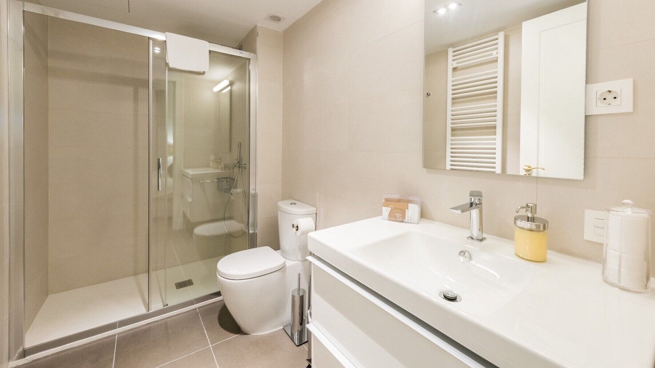 Photo of Bathroom in Literary Quarter