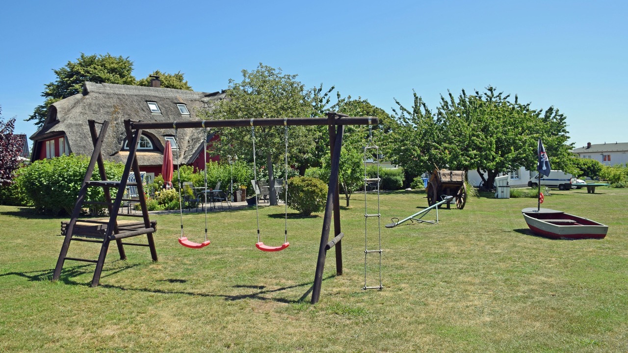 Photo of Others in Middelhagen