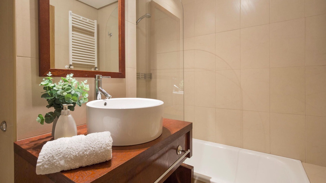 Photo of Bathroom in Roldan