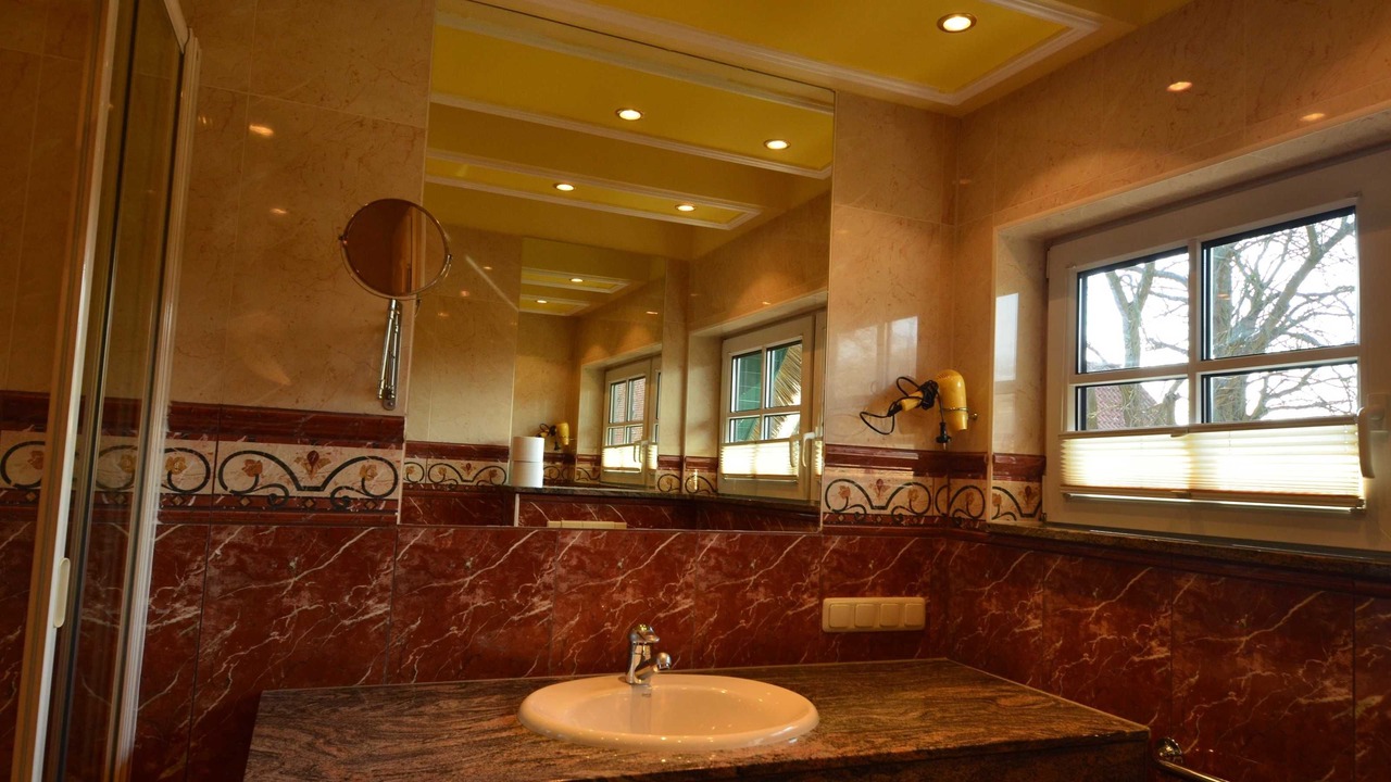 Photo of Bathroom in Gross Zicker