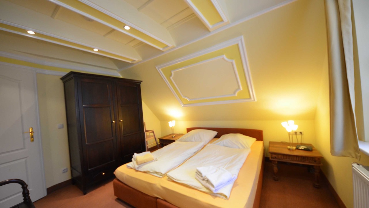 Photo of Bedroom in Gross Zicker
