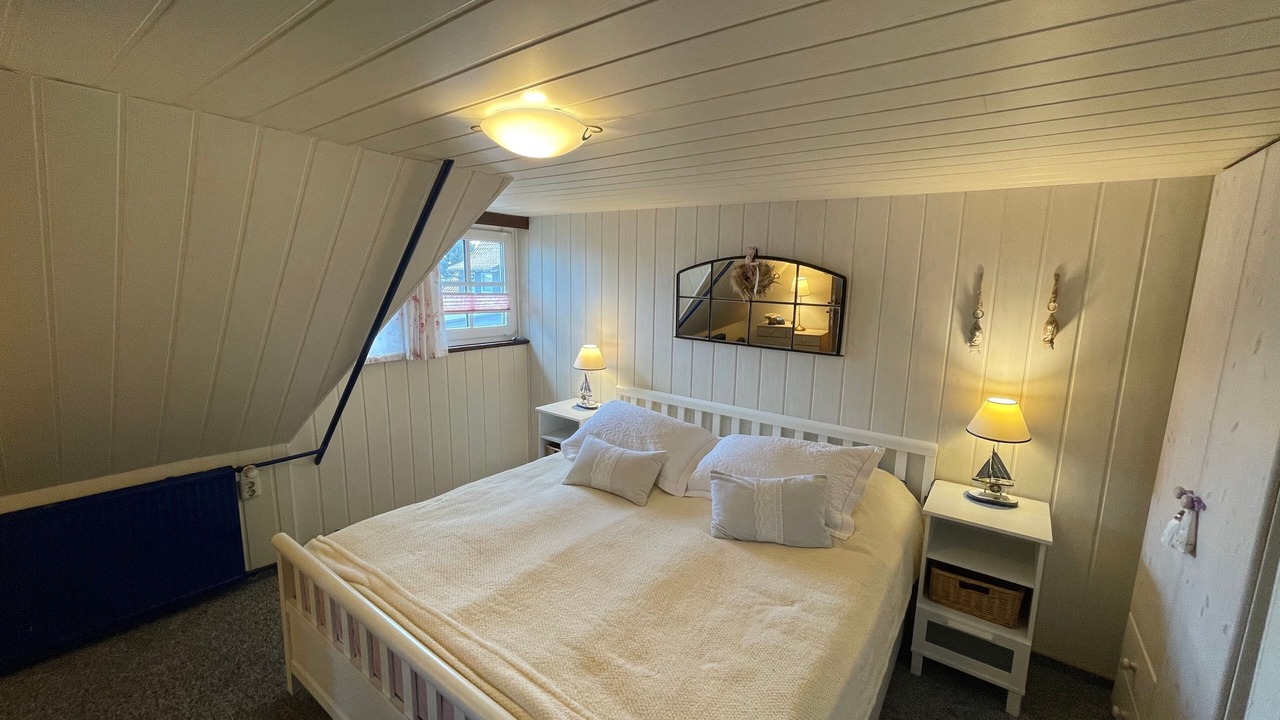 Photo of Bedroom in Gross Zicker