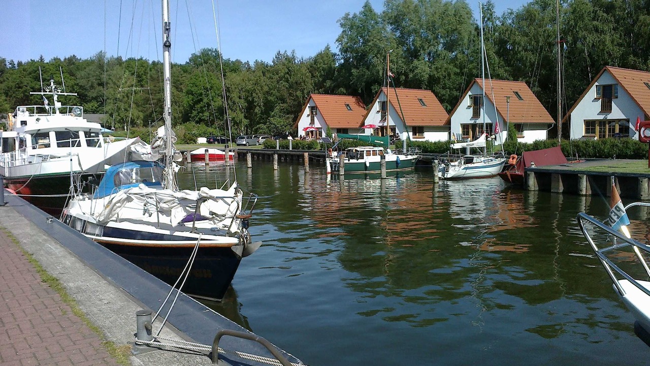 Photo of Others in Liepe