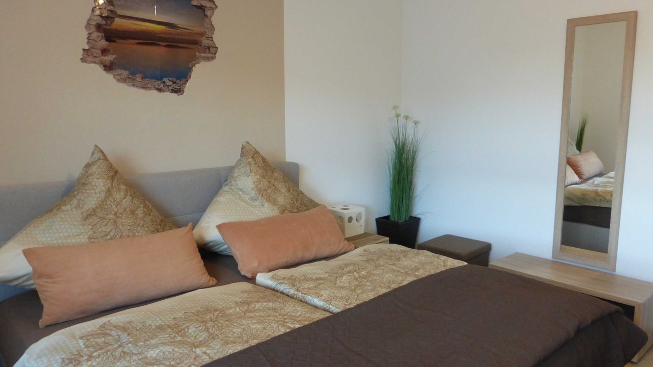 Photo of Bedroom in Momlingen