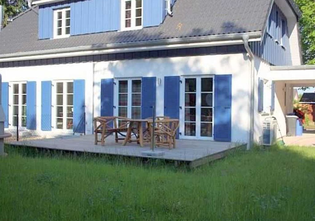 Photo of Outdoor in Waase