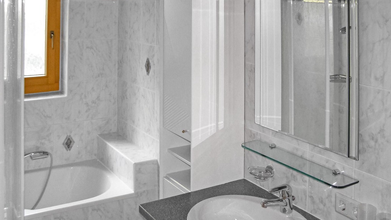 Photo of Bathroom in Kappl