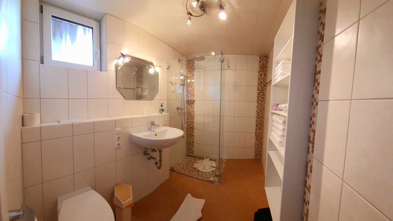 Photo of Bathroom in Nesselwaengle