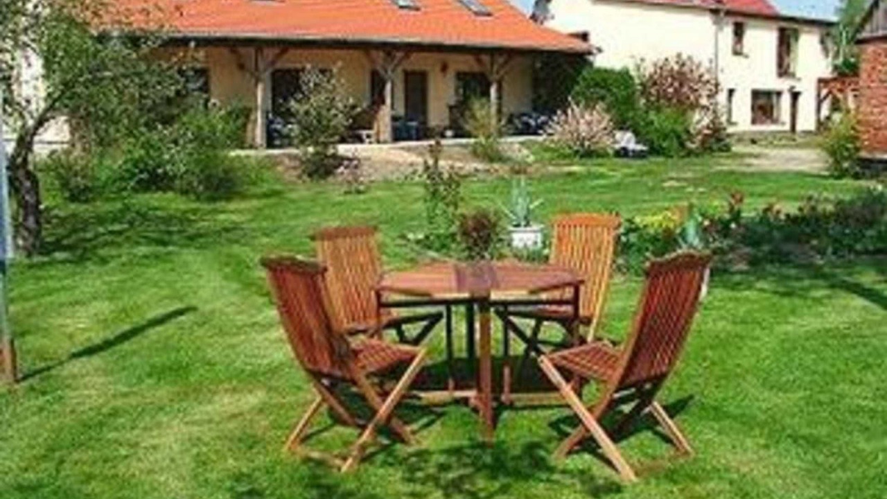Photo of Outdoor in Benz
