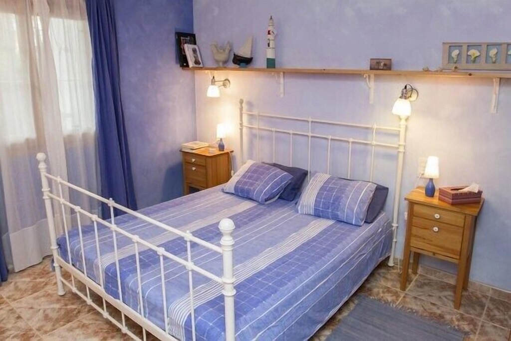 Photo of Bedroom in Almadrava Beach