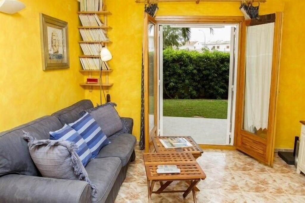 Photo of Livingroom in Almadrava Beach