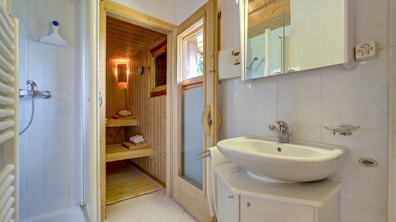 Photo of Bathroom in Mayens-de-Riddes