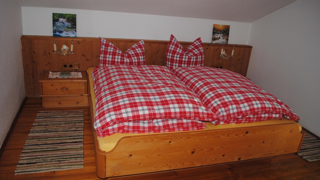 Photo of Bedroom in Farchant