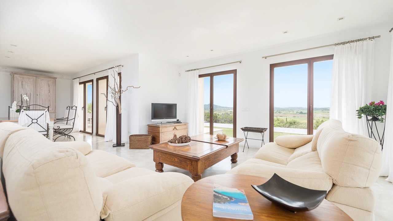 Photo of Livingroom in Ariany