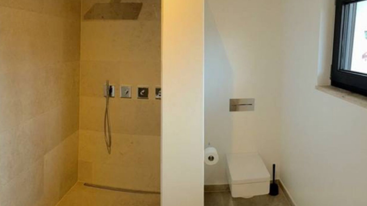 Photo of Bathroom in Achmuhle