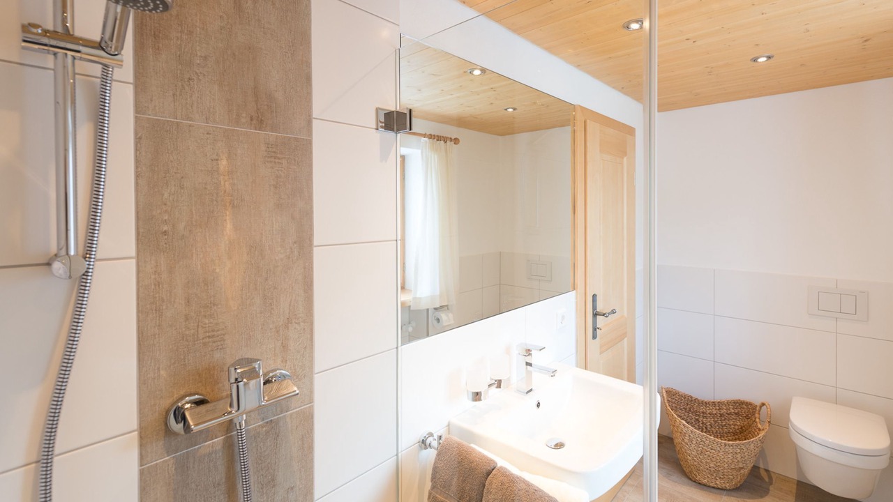 Photo of Bathroom in Abwinkl