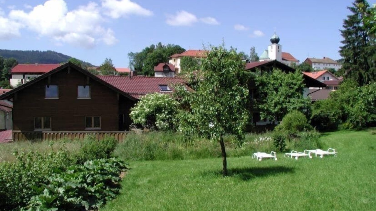 Photo of Outdoor in Lam