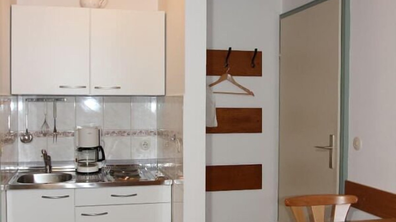Photo of Kitchen in Lam