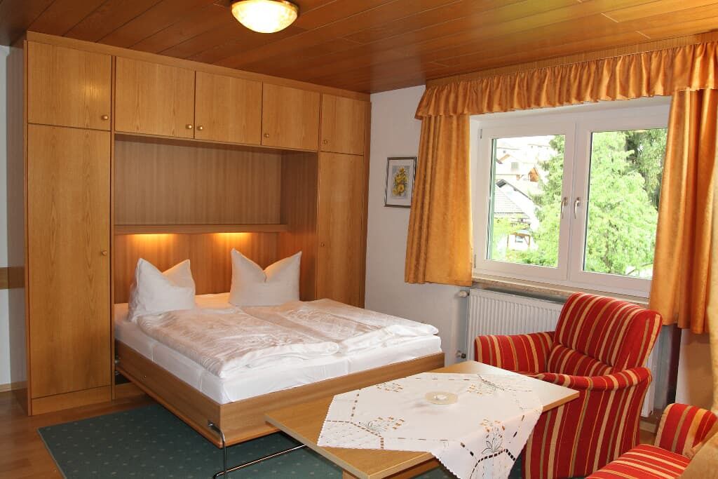 Photo of Bedroom in Lam