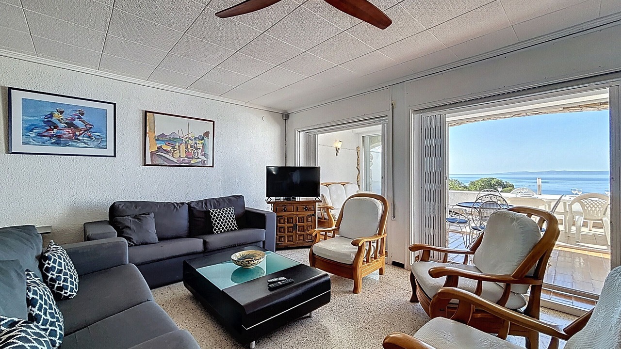 Photo of Livingroom in Almadraba-Canyelles