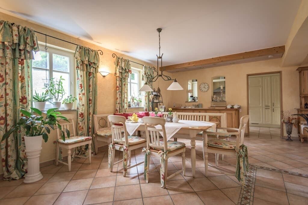 Photo of Others in Neualbenreuth