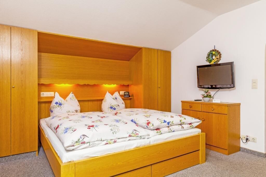 Photo of Bedroom in Entfelden
