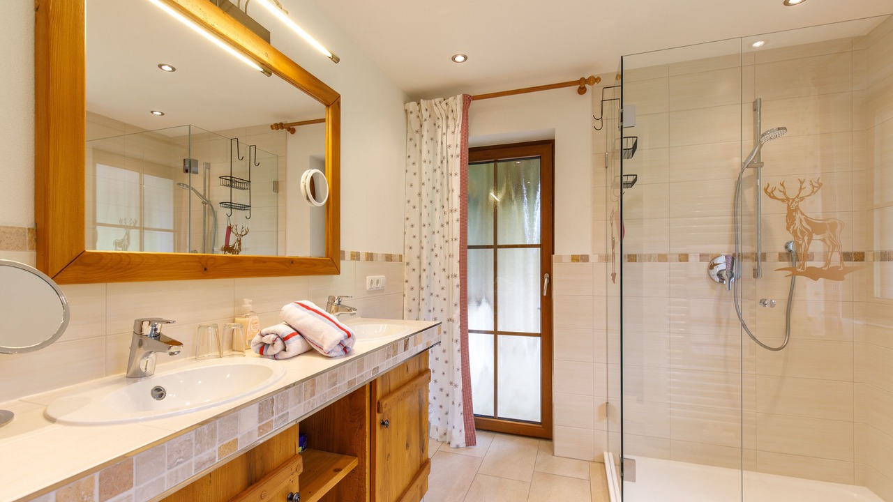 Photo of Bathroom in Ruhpolding