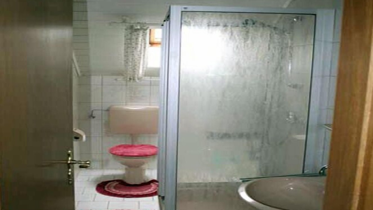 Photo of Bathroom in Anger