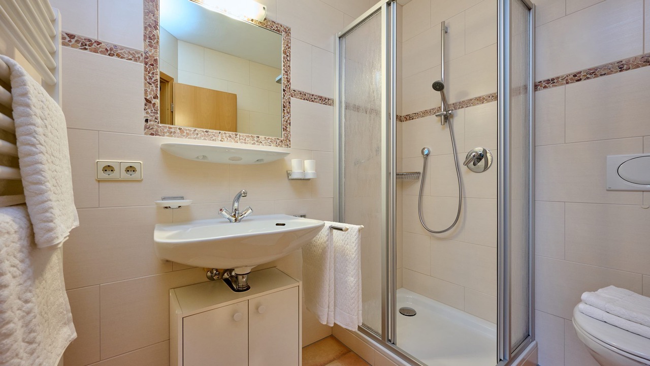 Photo of Bathroom in Groissenbach