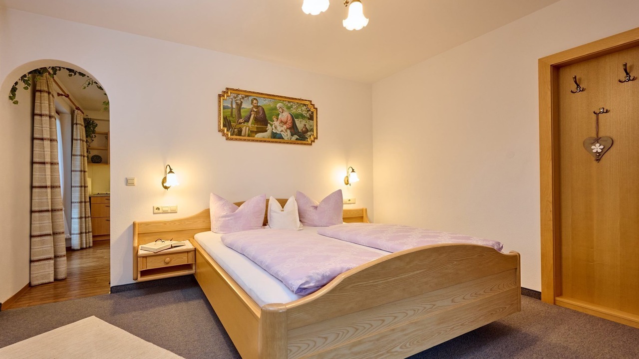 Photo of Bedroom in Groissenbach