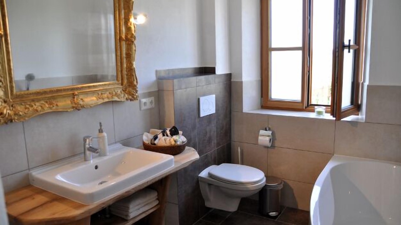 Photo of Bathroom in Schechen