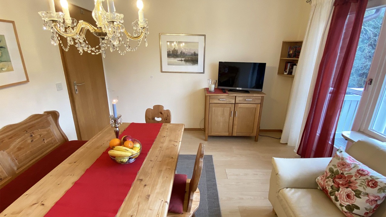 Photo of Livingroom in Antwort