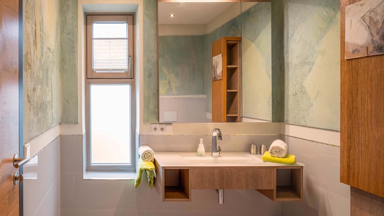 Photo of Bathroom in Pelham