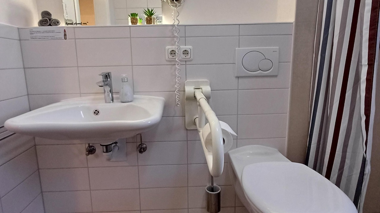 Photo of Bathroom in Aufham