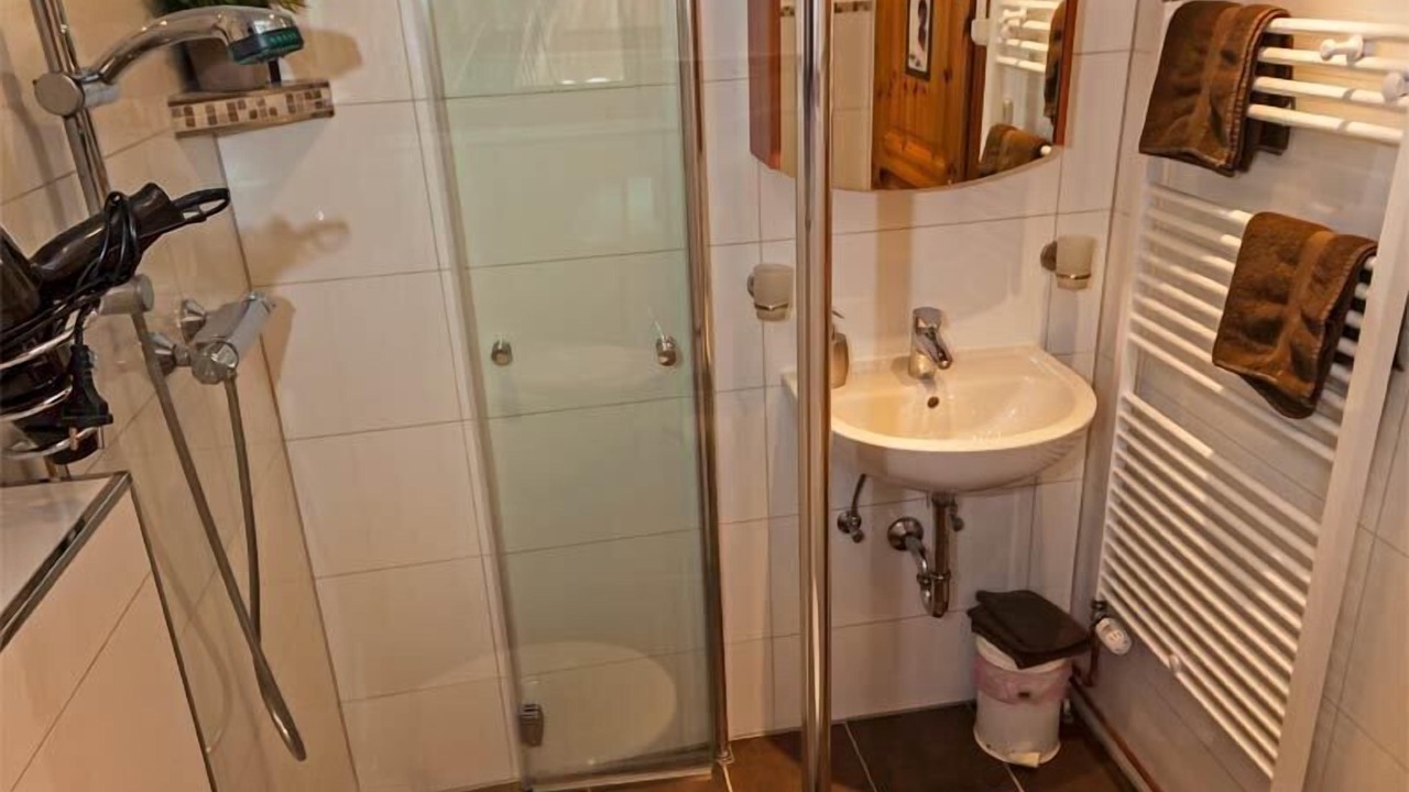 Photo of Bathroom in Schwob
